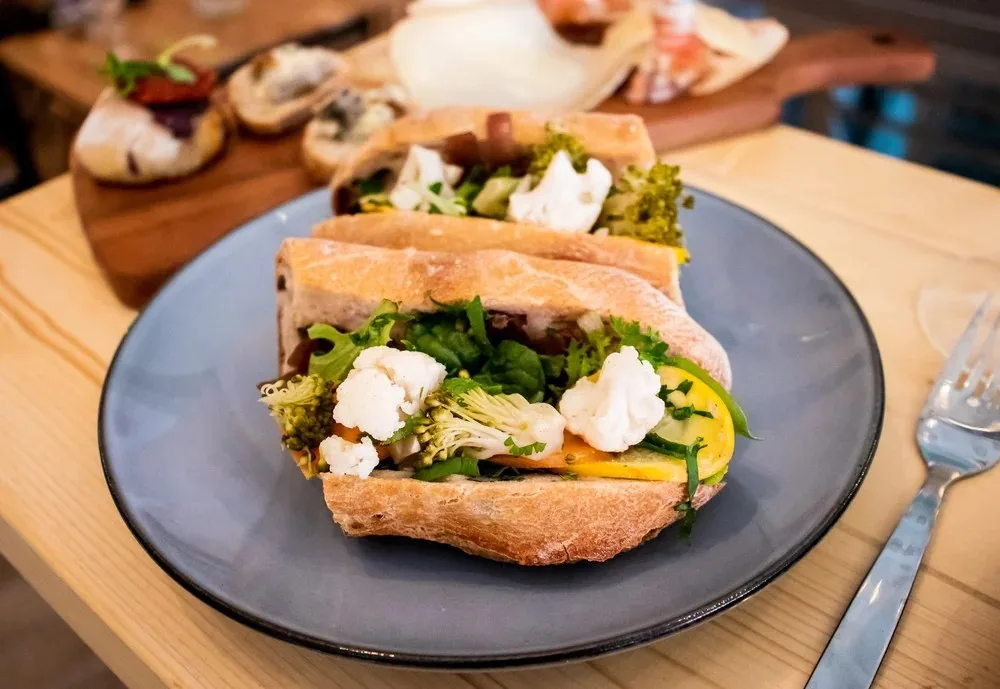 Levain Le Vin — food