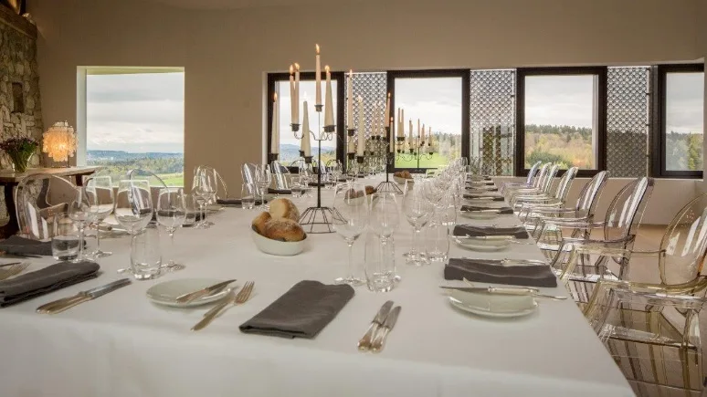 Hotel Restaurant Krone Regensberg — atmosphere