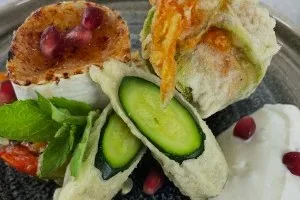 katz das restaurant — food