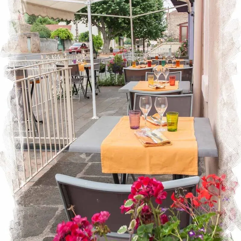 Le Boudes La Vigne — atmosphere