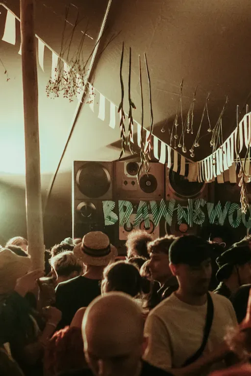 Brawn — atmosphere