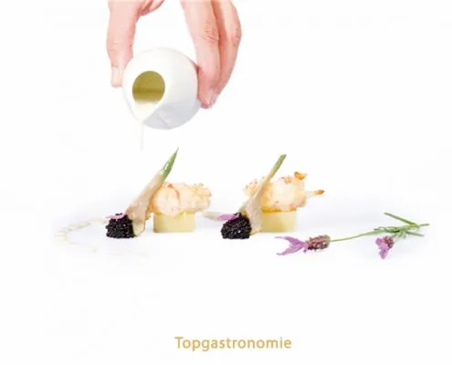 Anobesia, Hekelgem