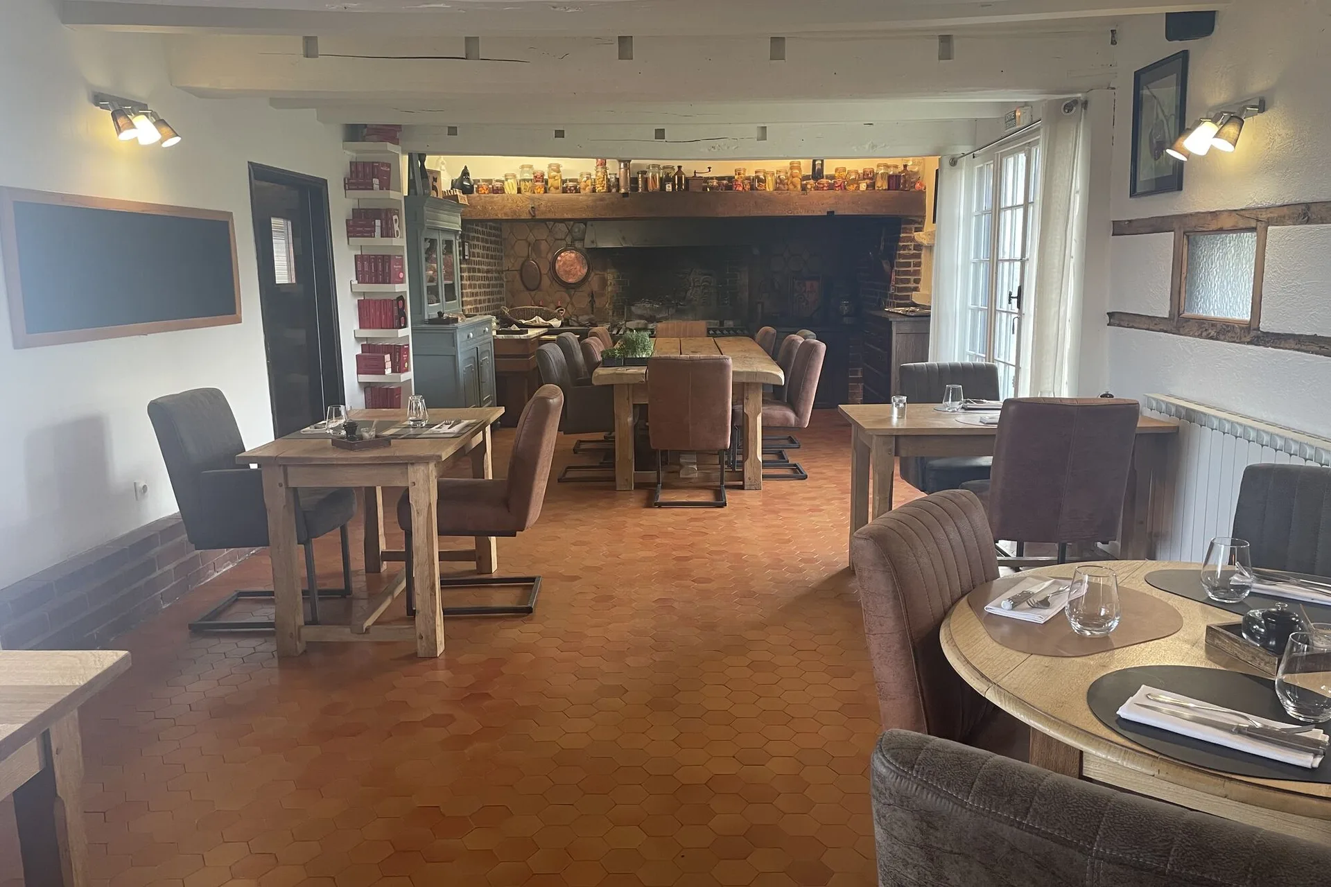 L'Auberge, Hazebrouck