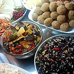 Mezzaluna — food