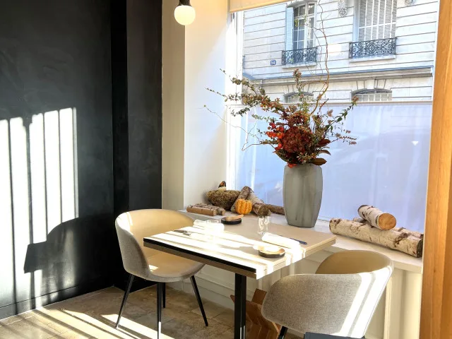 L'Archeste, Paris