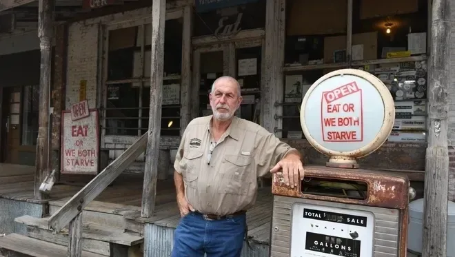 Taylor Grocery — photo 5