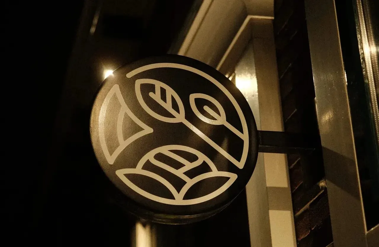 Dinner at Six — photo 47