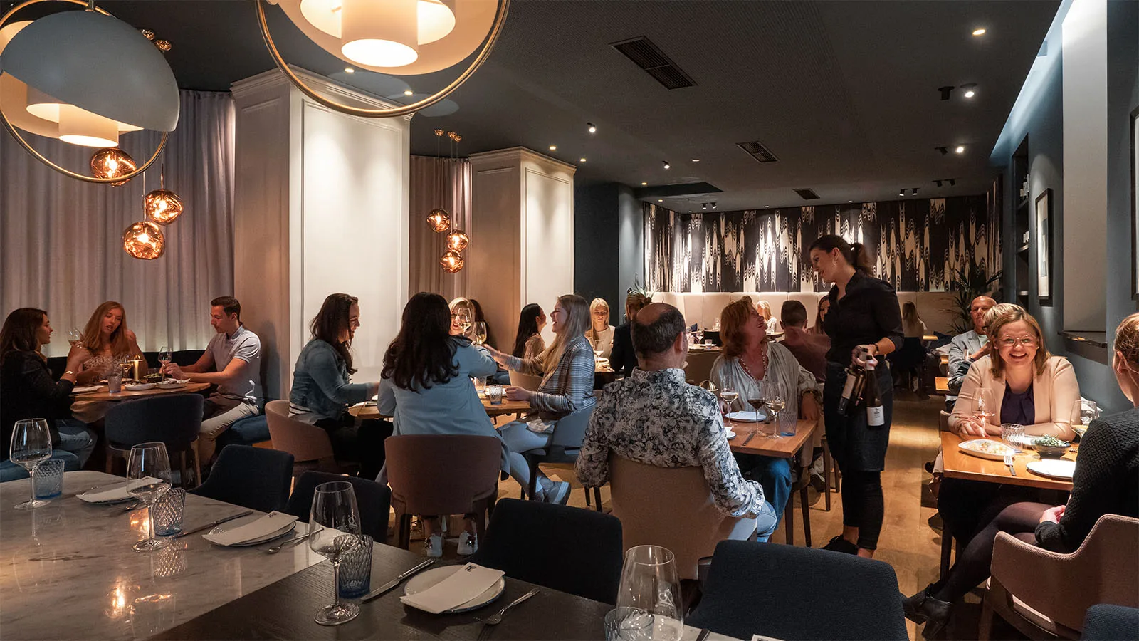 20° RESTOBAR — atmosphere