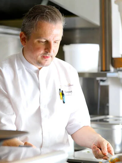 Coteaux et Fourchettes — kitchen
