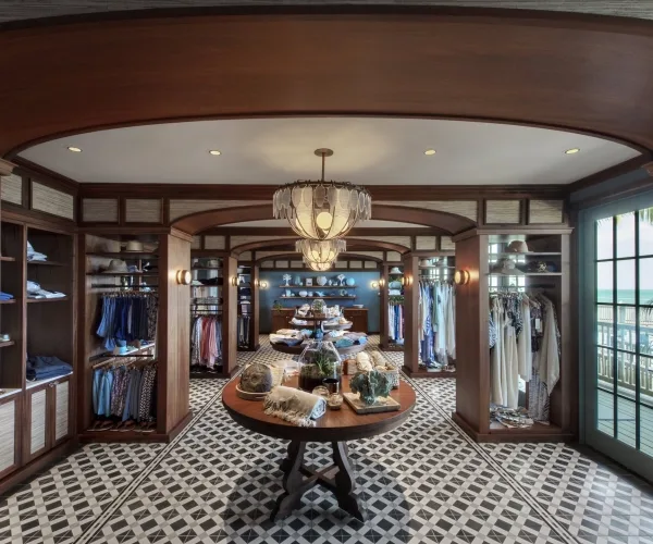 The Dining Room at Little Palm Island — atmosphere