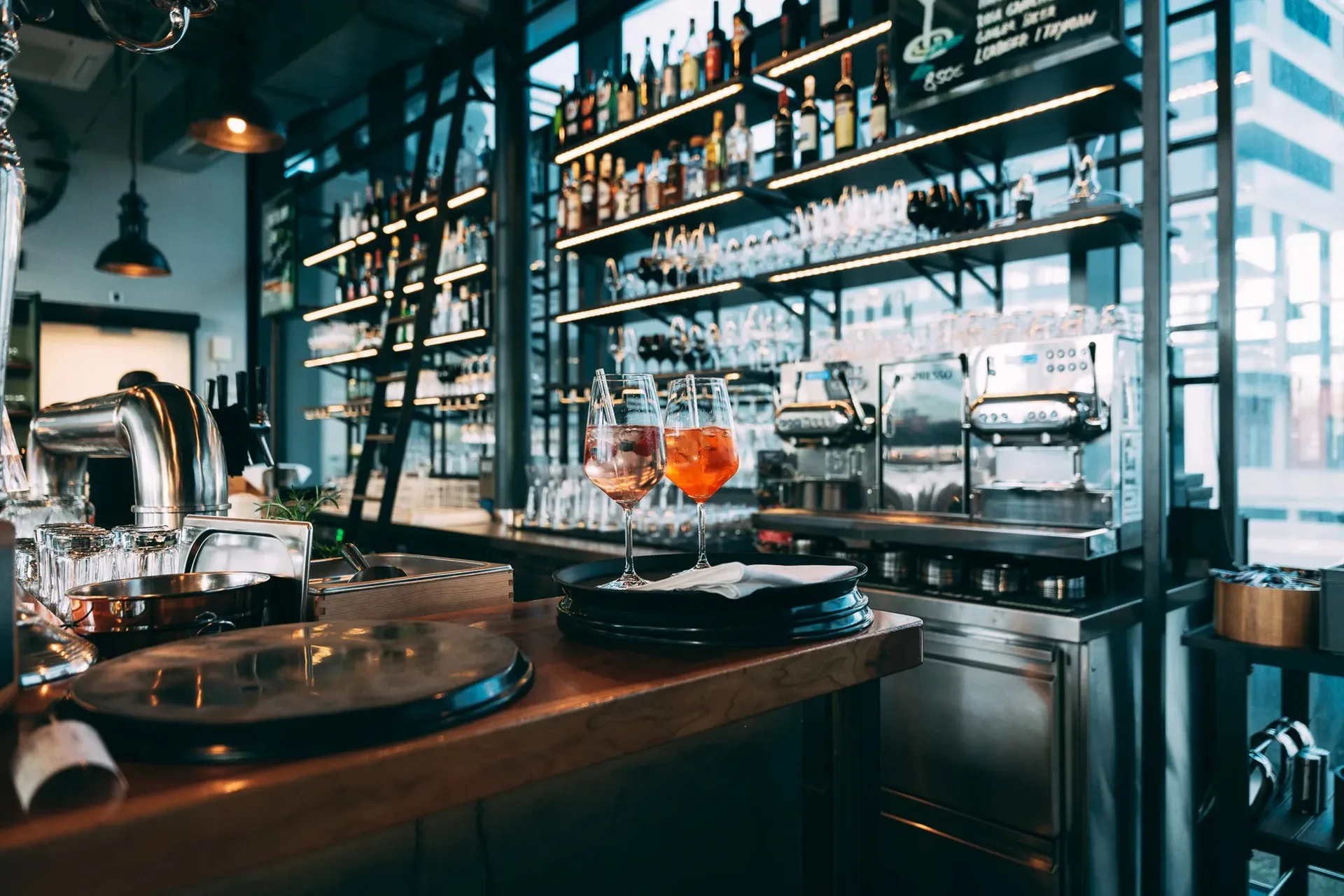 Check Inn Restaurant — photo 4