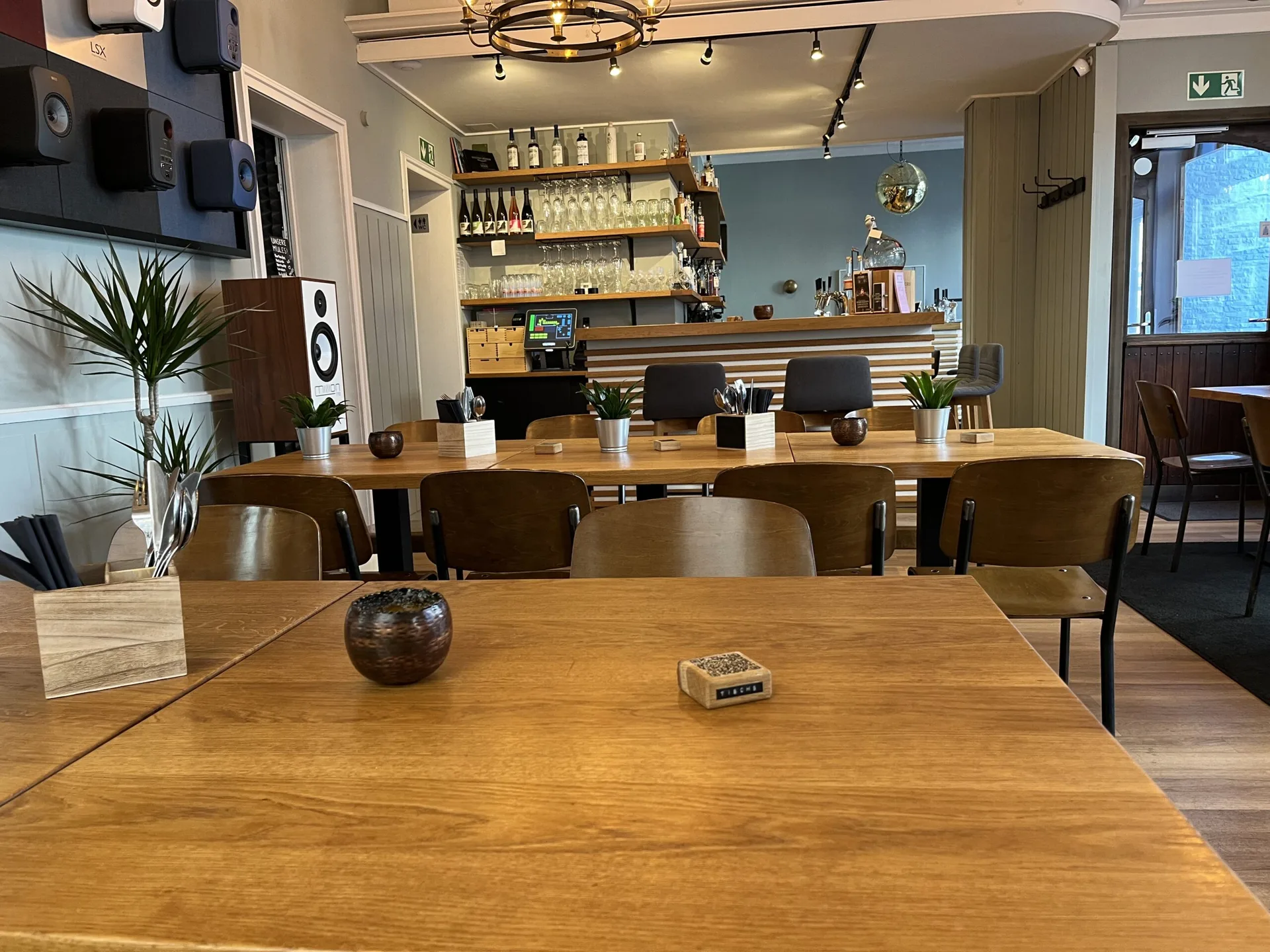 OWLs Bar &amp; Restaurant — photo 55