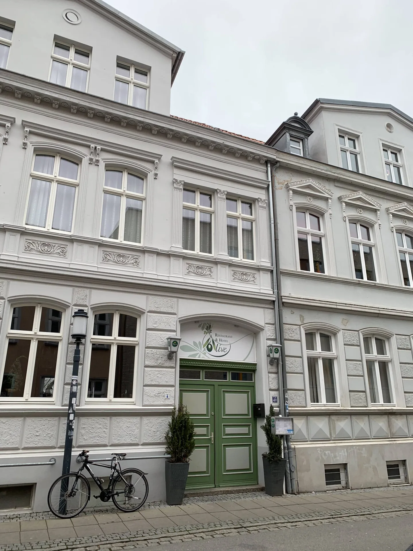 Olive Hotel &amp; Restaurant — photo 18