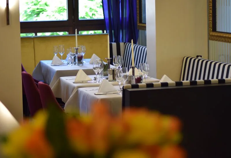 Bundschu Restaurant — photo 26