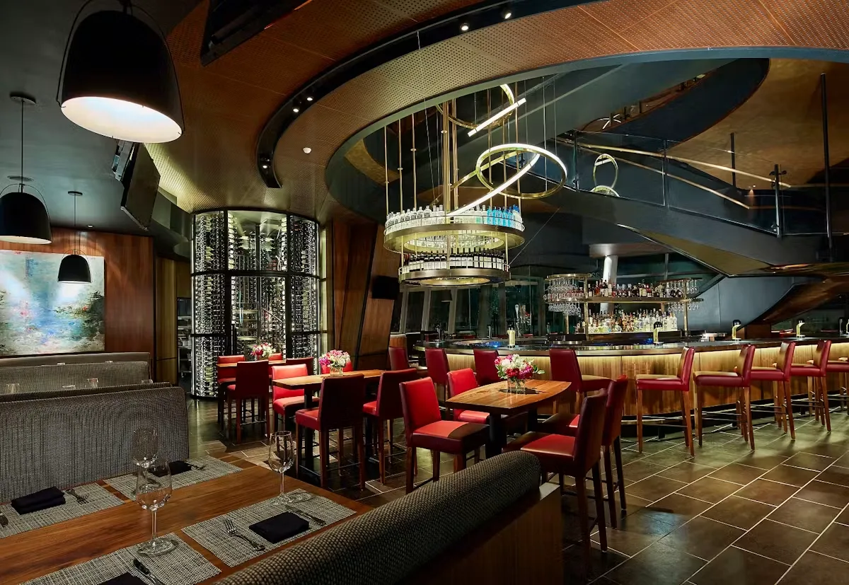 Del Frisco's Double Eagle Steakhouse — photo 32