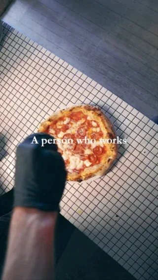 Standard Serious Pizza — photo 10