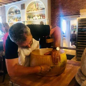 Solo Italiano — kitchen
