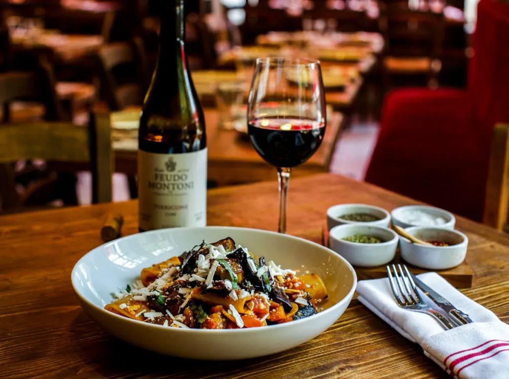 Norma Gastronomia Siciliana — atmosphere