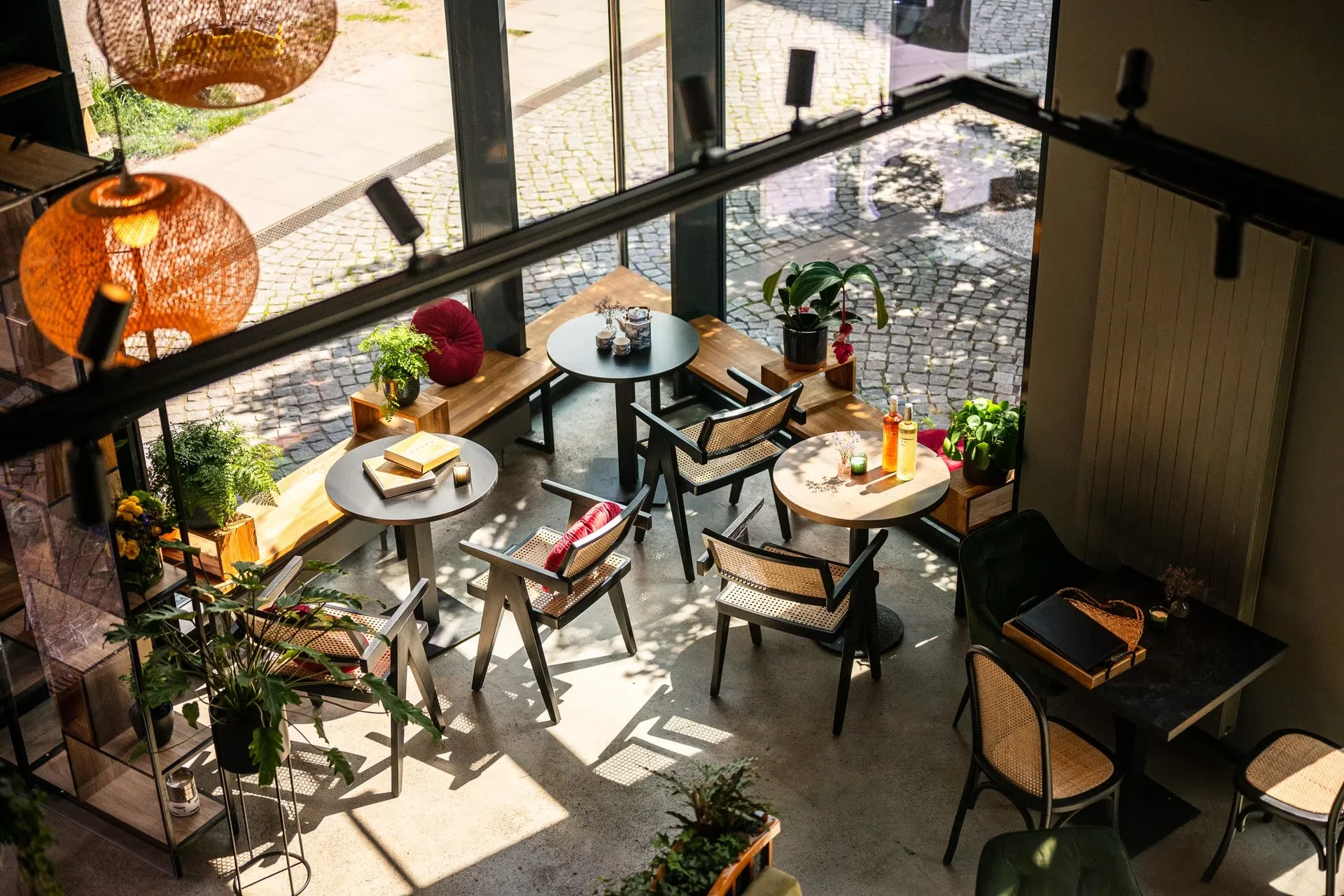 Madame Mai Restaurant — photo 8