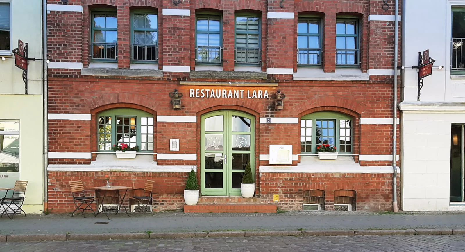 Restaurant Lara — photo 30