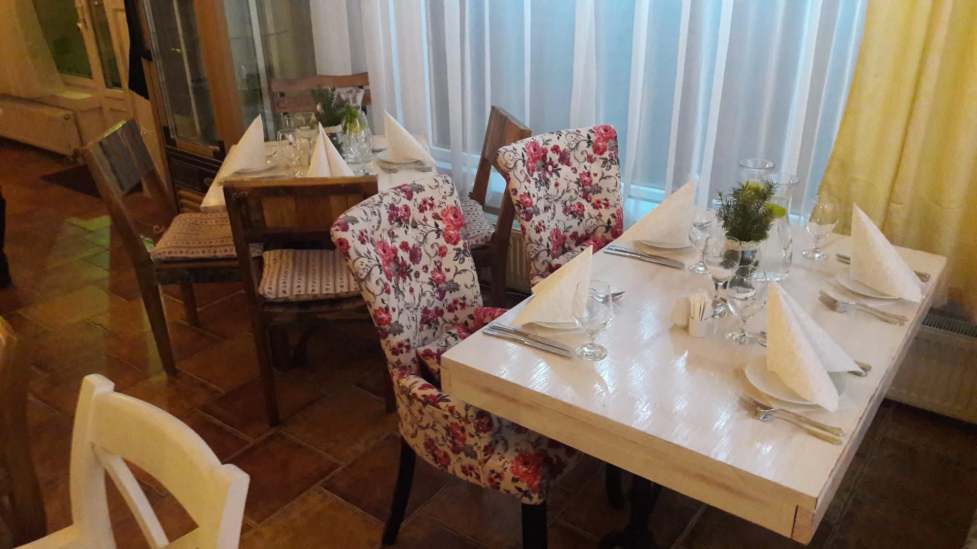 BISTRO BLANC — photo 21
