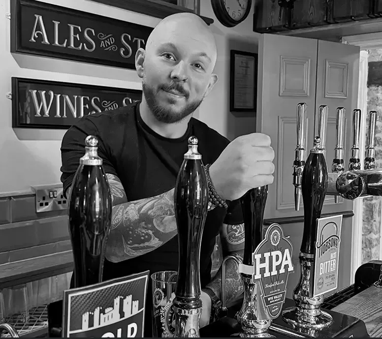 Charlton Arms — photo 10