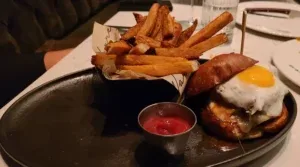 Warren American Whiskey Kitchen — photo 4