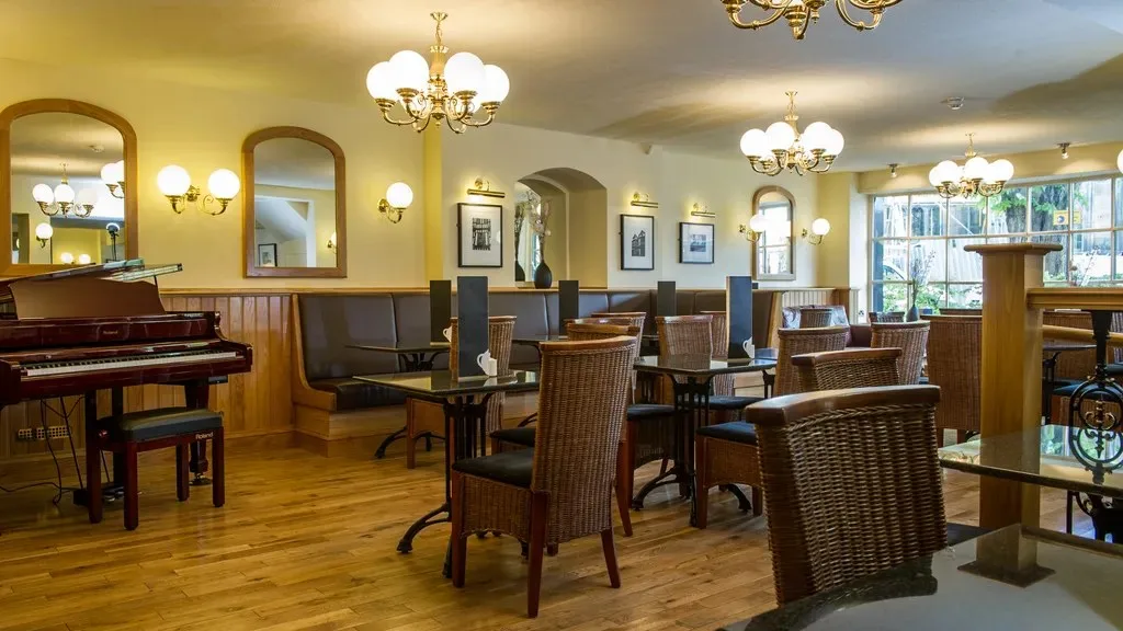 The Royalist Restaurant — photo 14