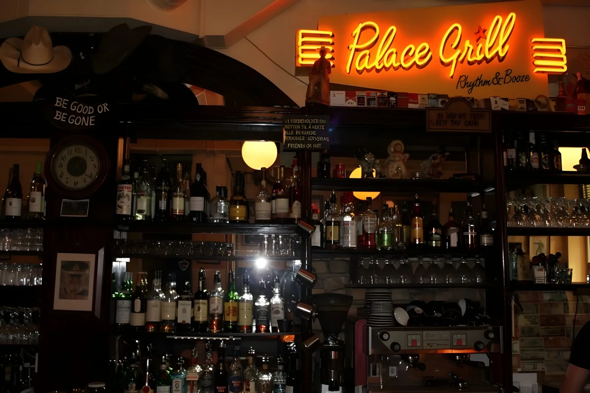 Palace Grill — atmosphere