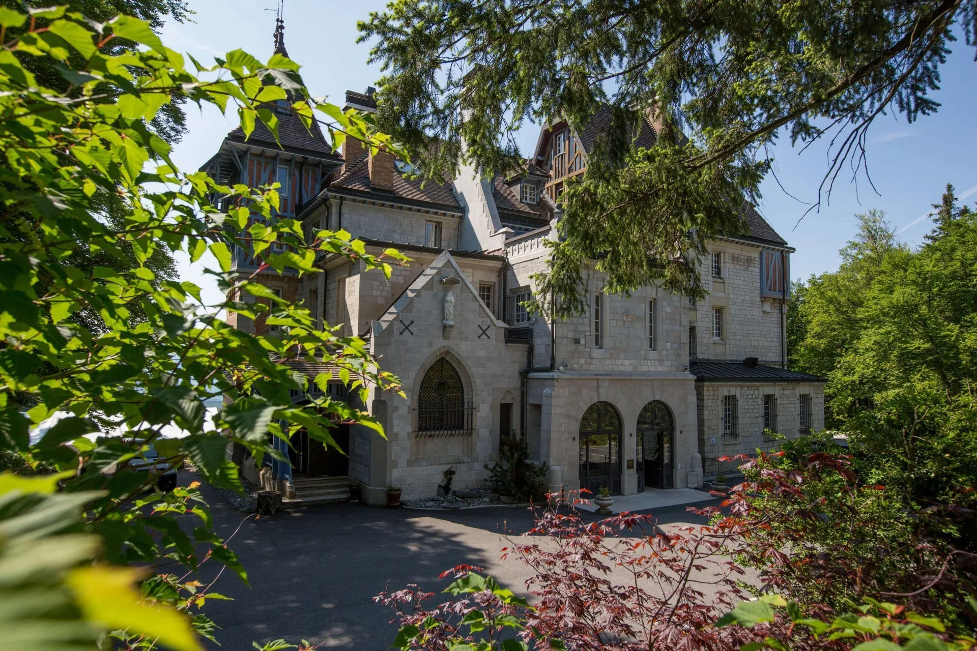 Le M des Avenières — photo 33