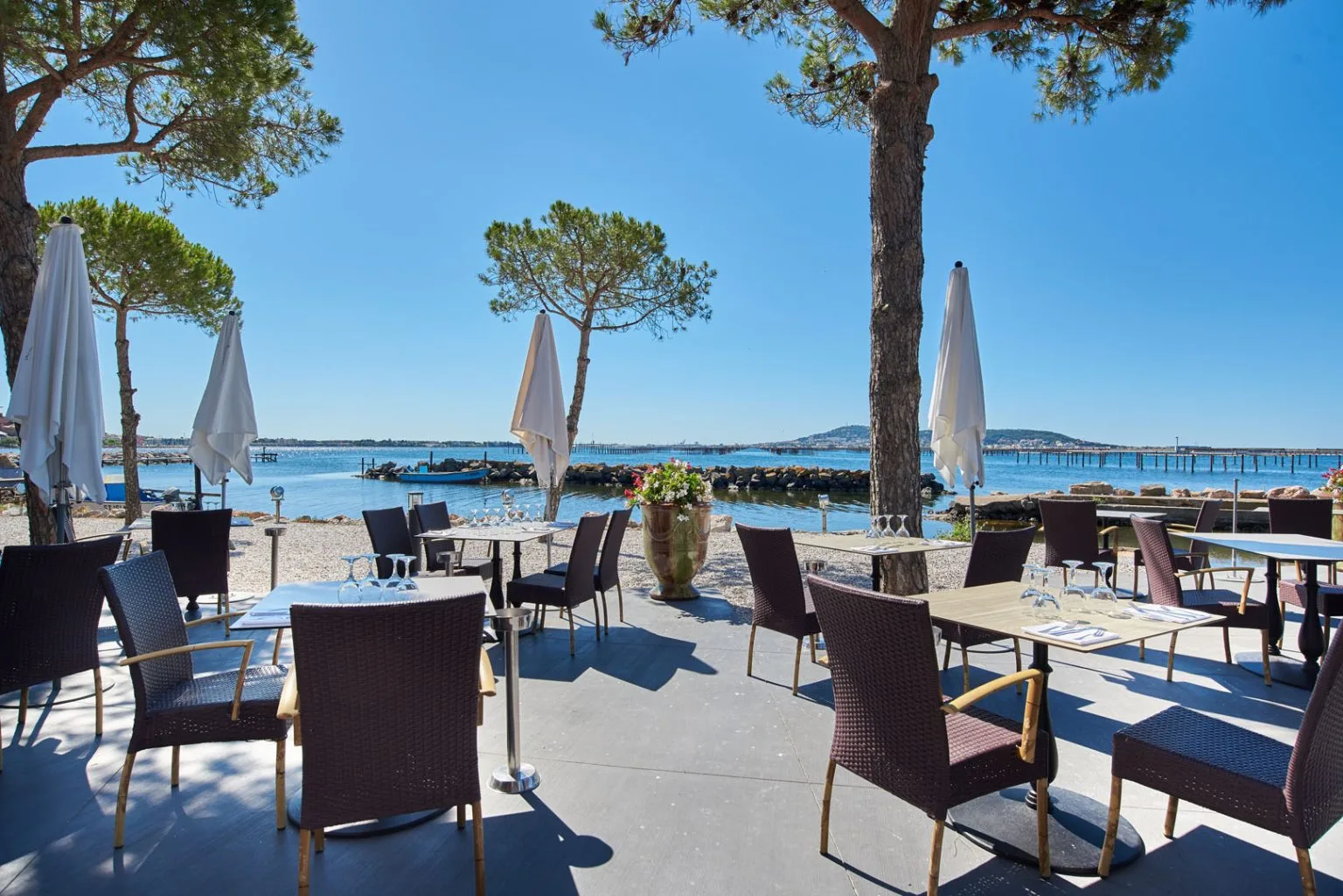 La Côte Bleue — atmosphere