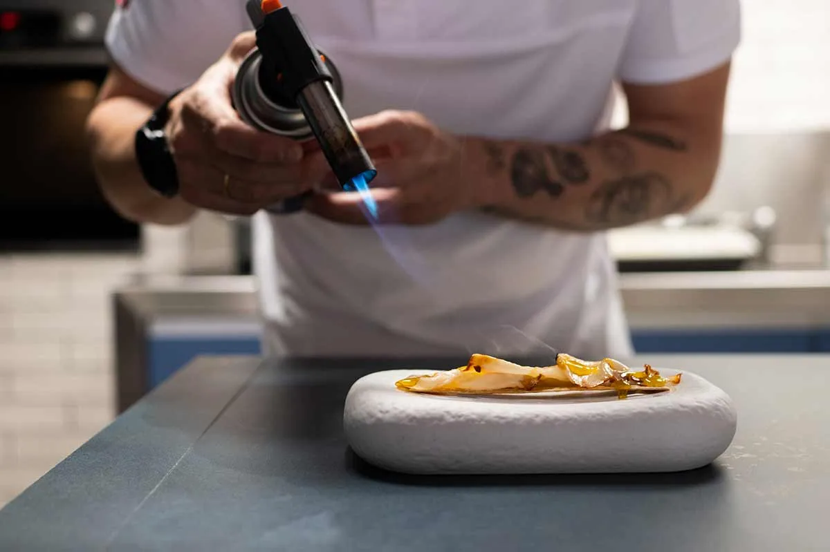 Ona Cuina Oberta — kitchen