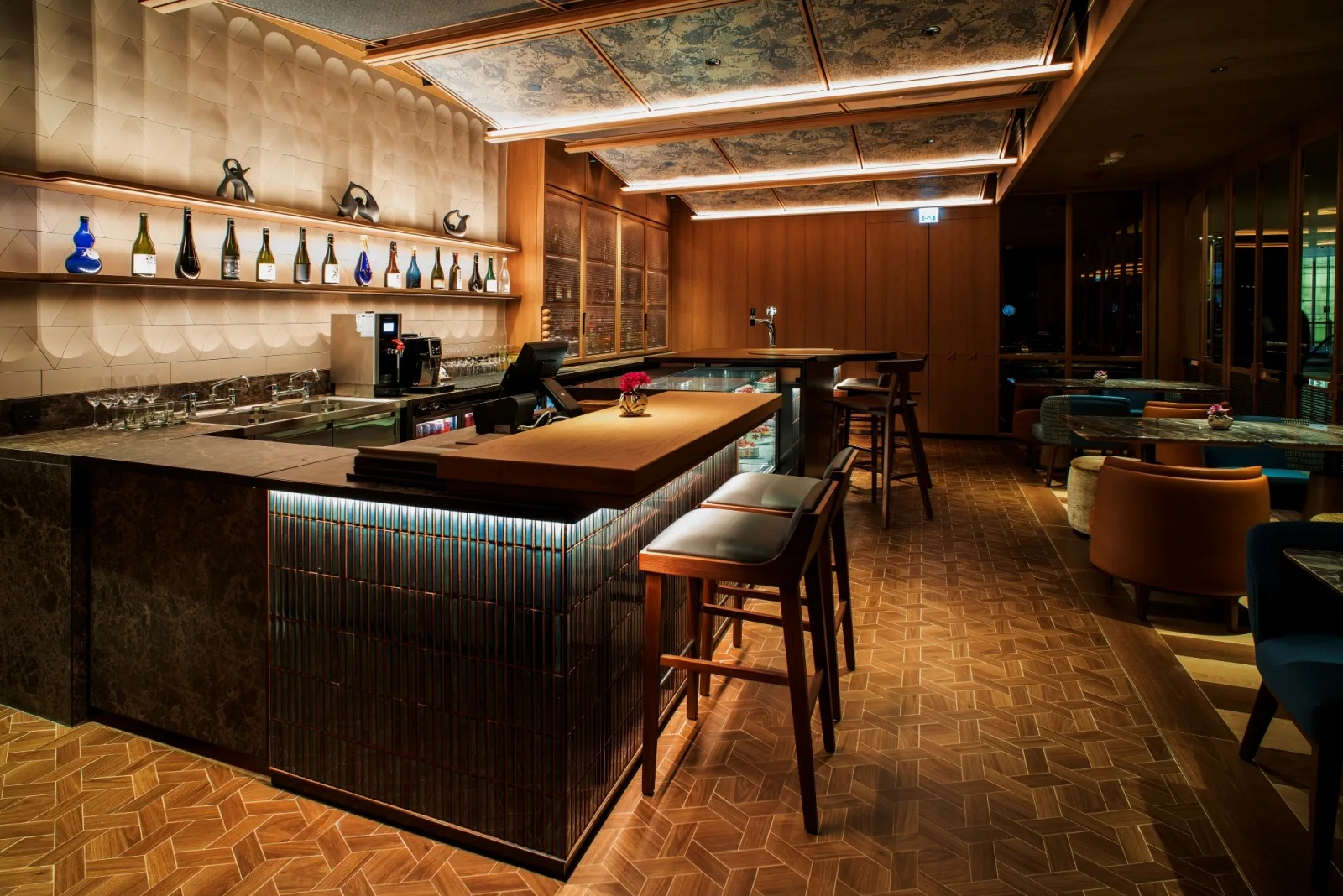 Shikigiku Japanese Restaurant at IFC Mall — photo 9