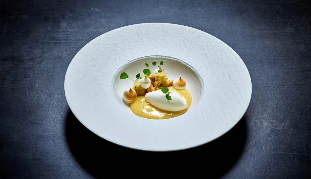 am kai | restaurnt. seafood. drinks. elbblick — photo 18