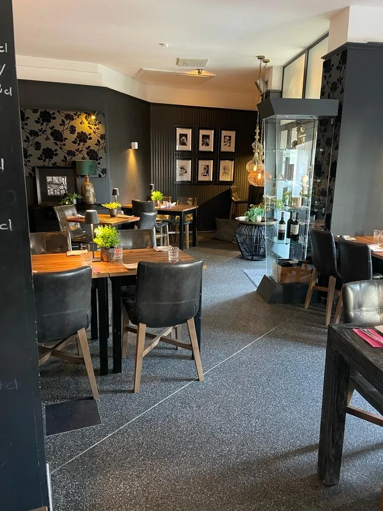 Restaurant Sonderbar — photo 48