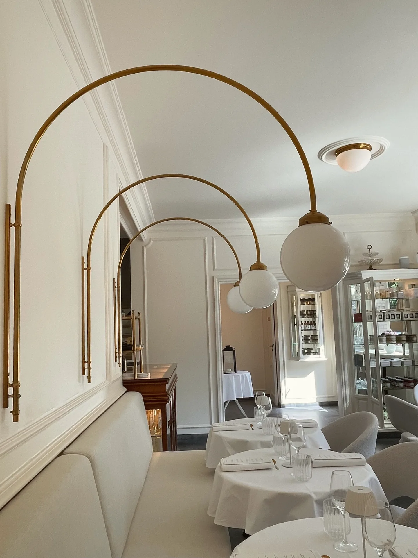 Au Petit Plaisir — photo 15