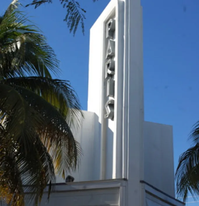 Queen Miami Beach — atmosphere