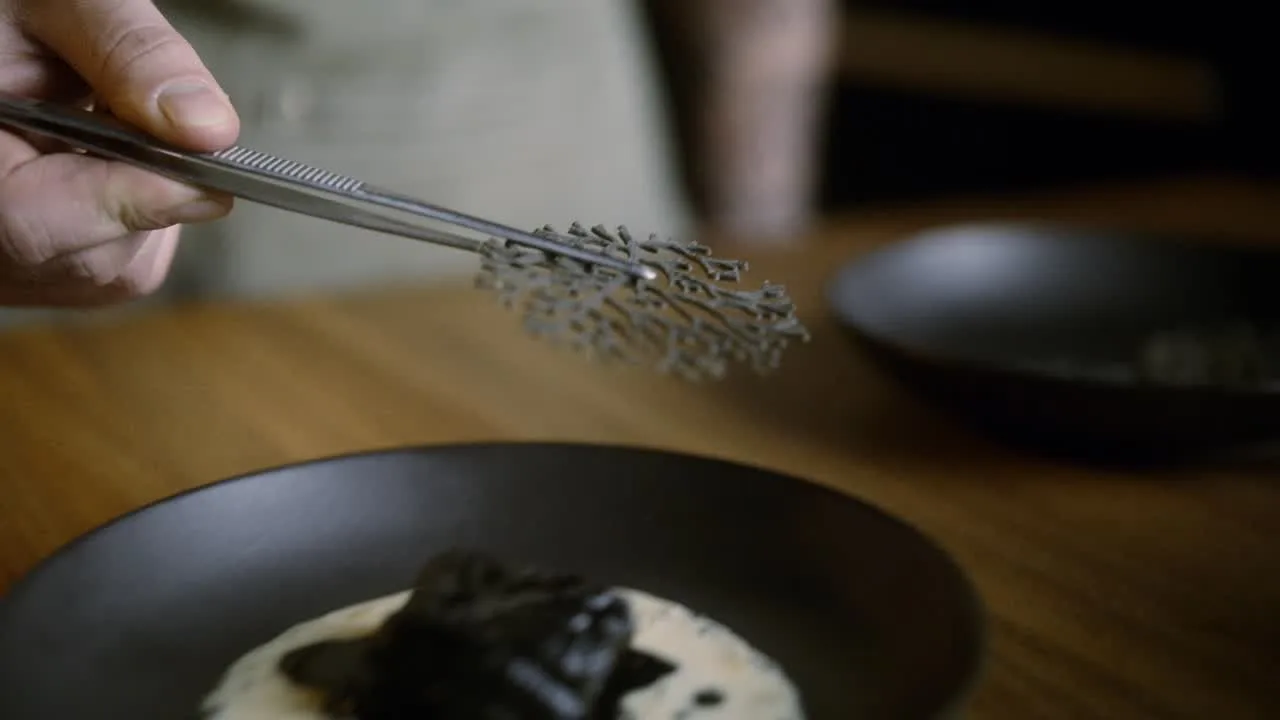 L'Orygine — kitchen