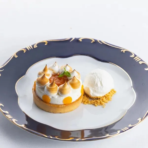 Gundel Cafe Patisserie Restaurant — photo 25