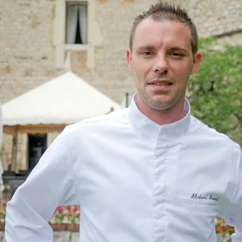 La Fine Fourchette — kitchen