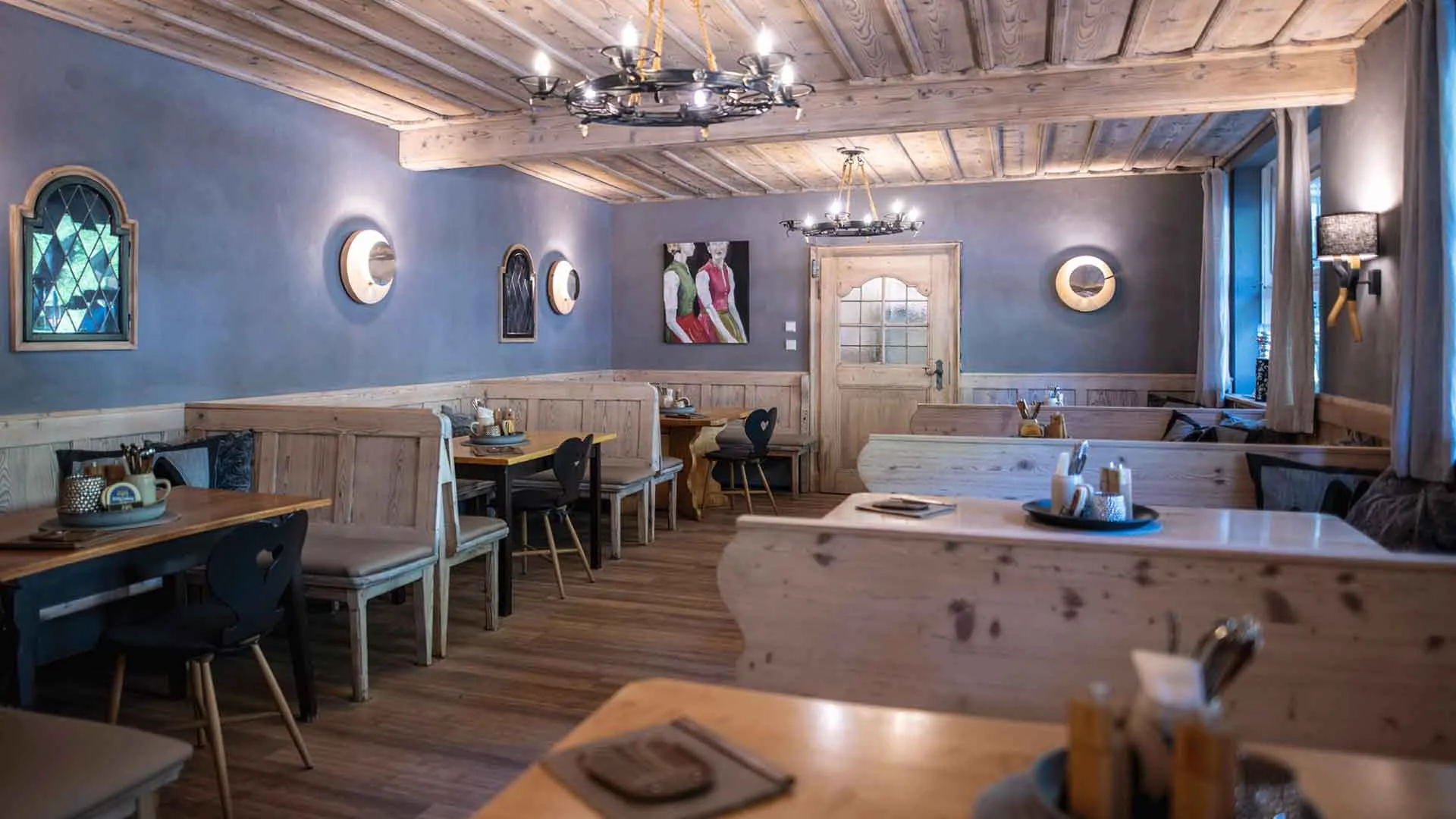 Staudachers Restaurant — photo 13