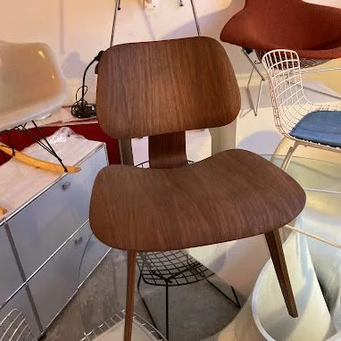 Chairs, Berlin