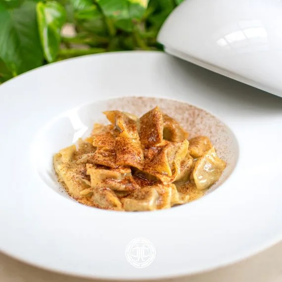 Bel Ami — food