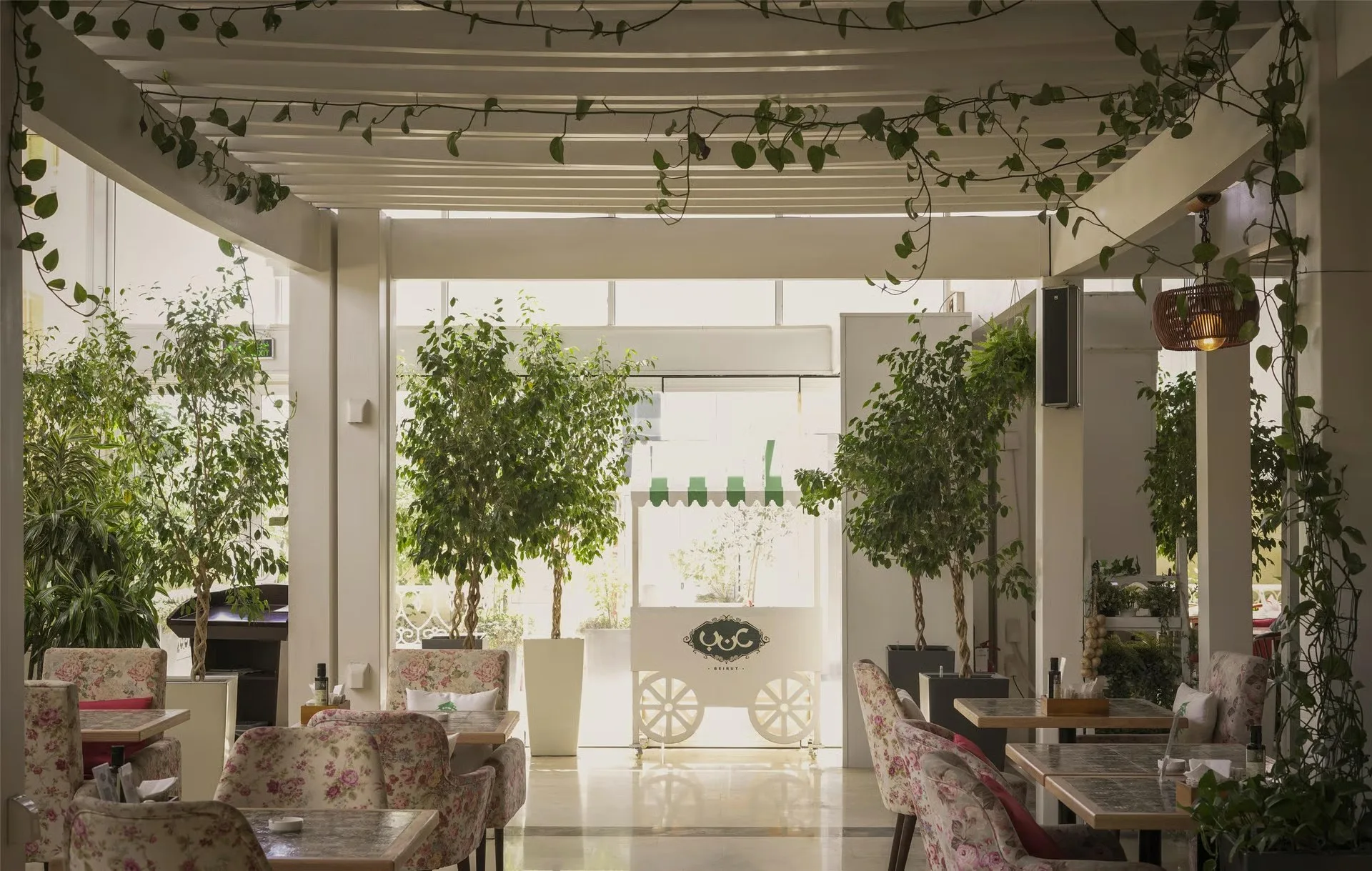 Enab Beirut - Kempinski Al Othman Hotel Al Khobar — photo 11
