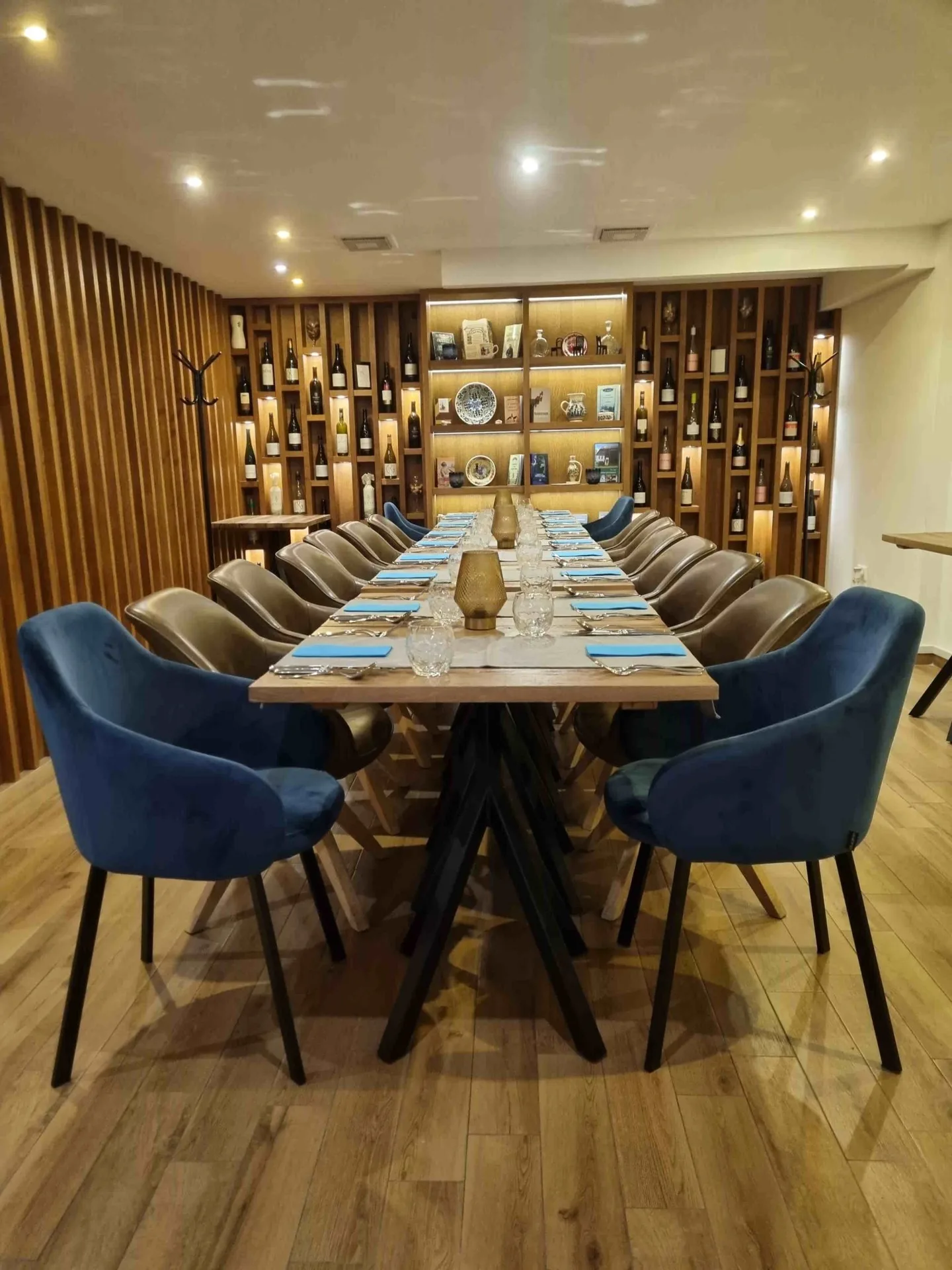 Szék Restaurant & Bar — photo 5