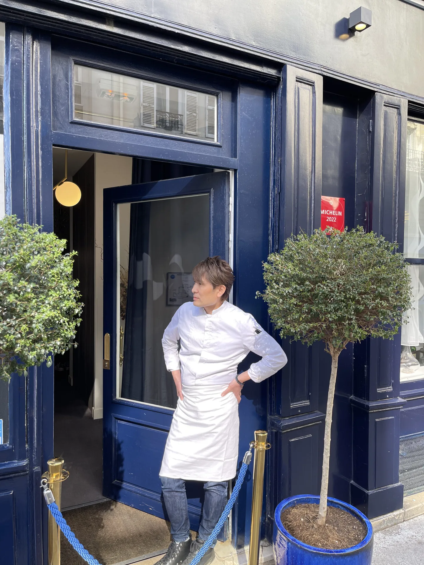 Neige d'Été, Paris