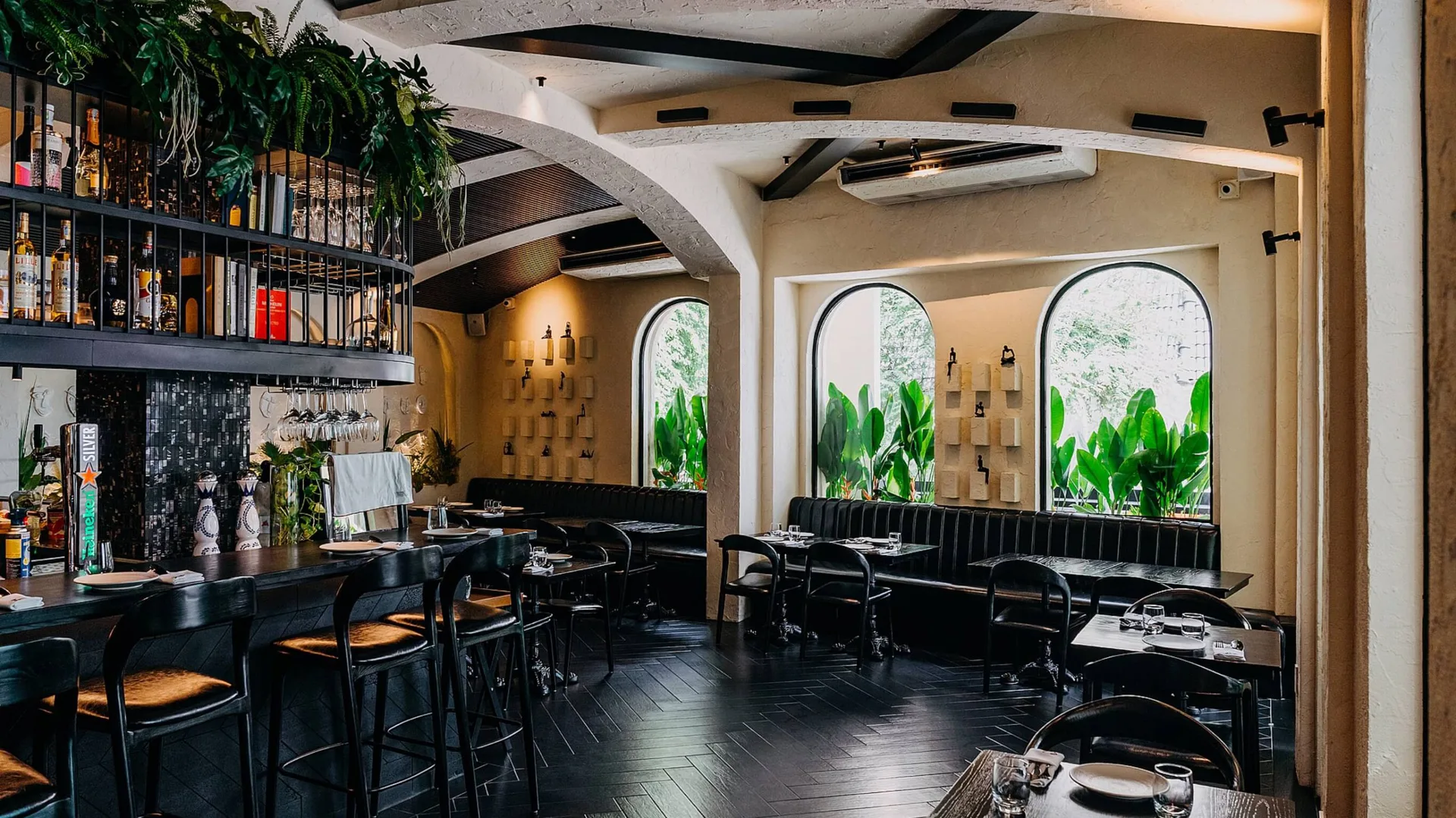 Sol Kitchen & Bar (District 1) — photo 4