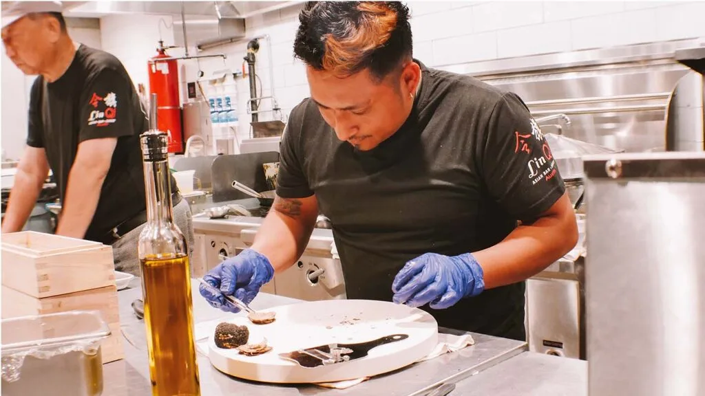 Ling Kitchen — photo 34