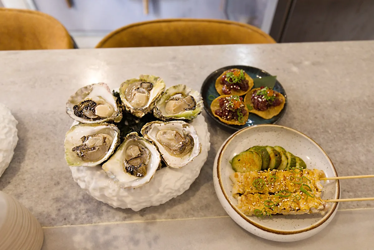 Bota Oyster&Sushi Bar — photo 68
