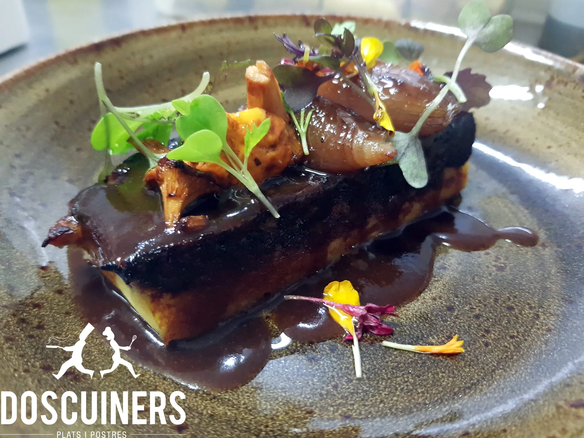 Dos Cuiners — food